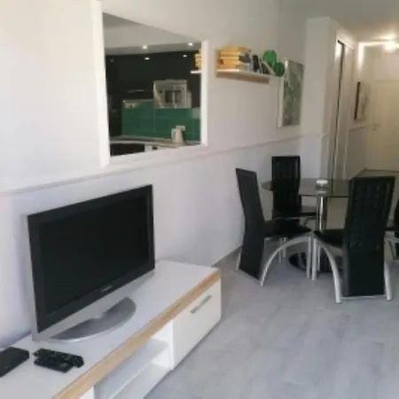 Ferienwohnung Fur 3 Personen 1 Kind Ca 55 M In Costa Adeje, Teneriffa Westkuste Von Teneriffa Apartman *
